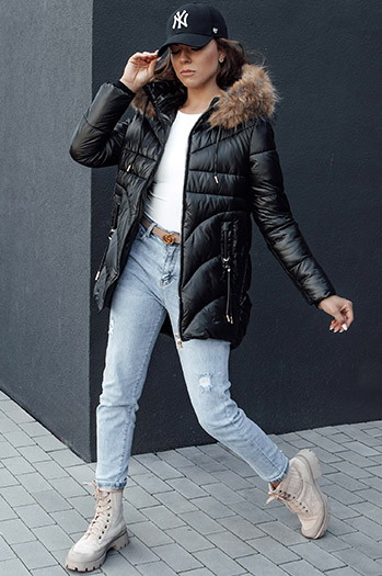Damen Winterjacke mit Kapuze WINTERCHIC schwarz Dstreet TY4455