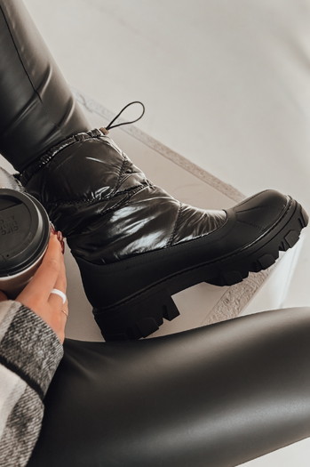 Damen SNOBOOT Schneestiefel schwarz Dstreet ZY0548