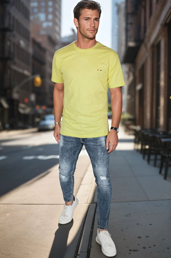 Herren-T-Shirt mit Stickerei gelb Dstreet RX5636