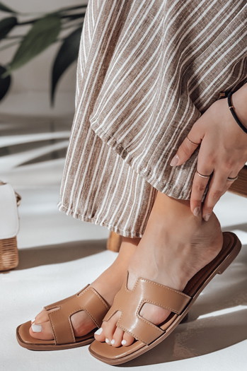 Damen Flip-Flops mit Aussparungen KLASSINO khaki Dstreet ZY0881