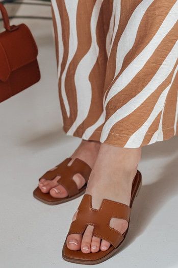 Damen Flip-Flops mit Cut-Outs KLASSINO camel Dstreet ZY0882