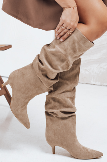 Damen Stiefel mit Crinkle Schaft beige Wildleder Dstreet ZY1123