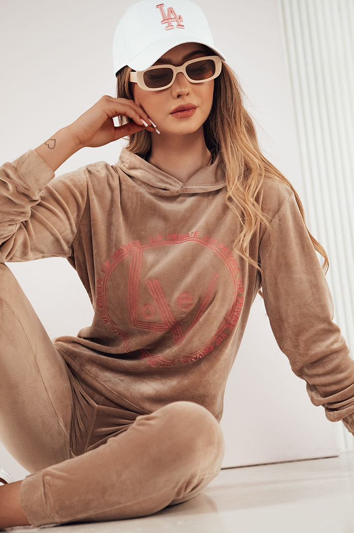 Damen Veloursanzug VIP PRIVATE Farbe Camel DSTREET AY0871