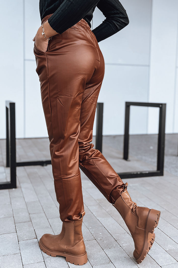 Damen Waxhose LAPIS Farbe Camel DSTREET UY1719