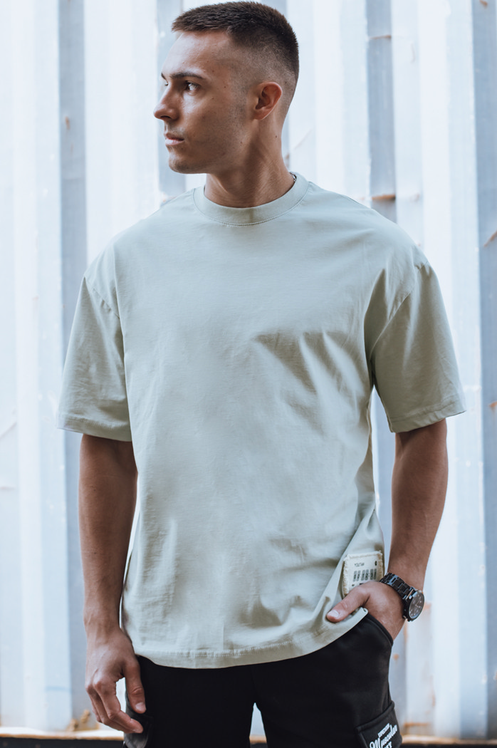Herren-T-Shirt in Oliv Dstreet RX5502