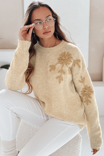 Damenpullover mit Blumenapplikation GIRLHERBAL creme Dstreet MY2546
