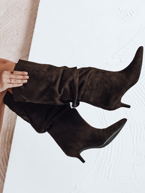 Damenstiefel mit Crinkle-Obermaterial aus Wildleder braun Dstreet ZY1111