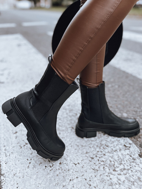 Damen Schuhe FROSTFALL Farbe Schwarz DSTREET ZY0353