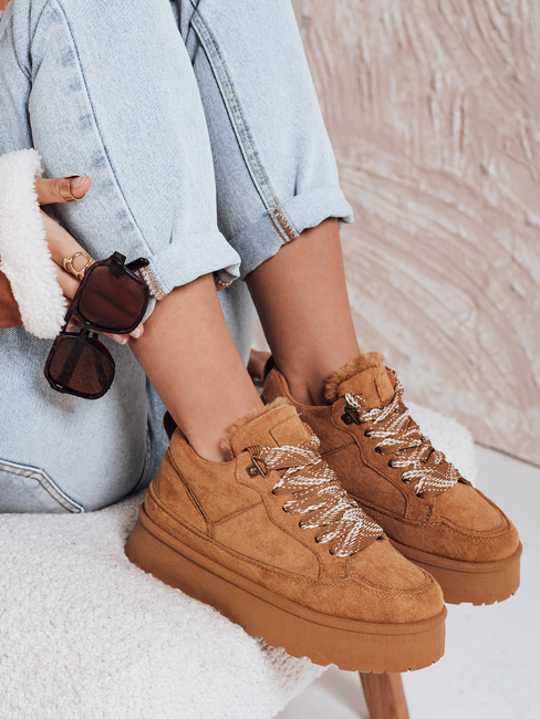 Damen pelzigen Plattform Turnschuhe camel Dstreet ZY1068