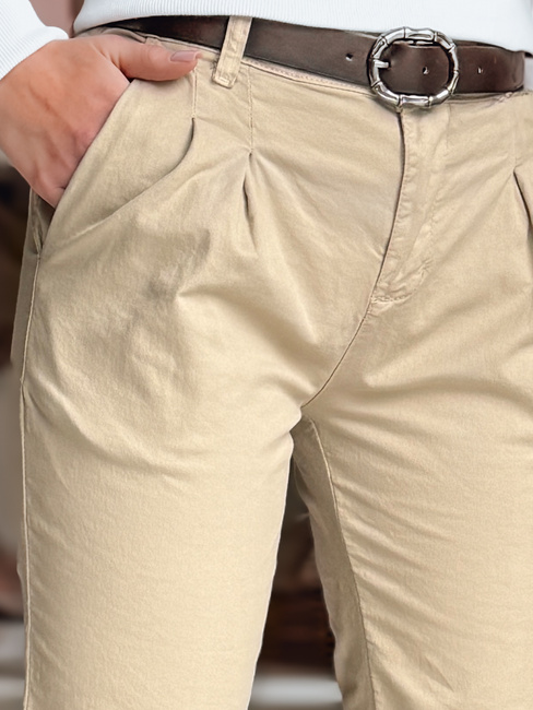 Damen Chinohose mit Gürtel MODELA dunkelbeige Dstreet UY2571