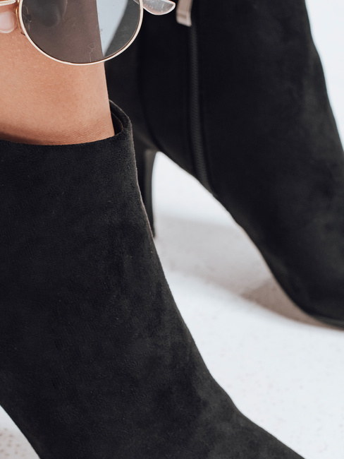 Schwarze Wildlederstiefel mit Absatz Dstreet ZY1030