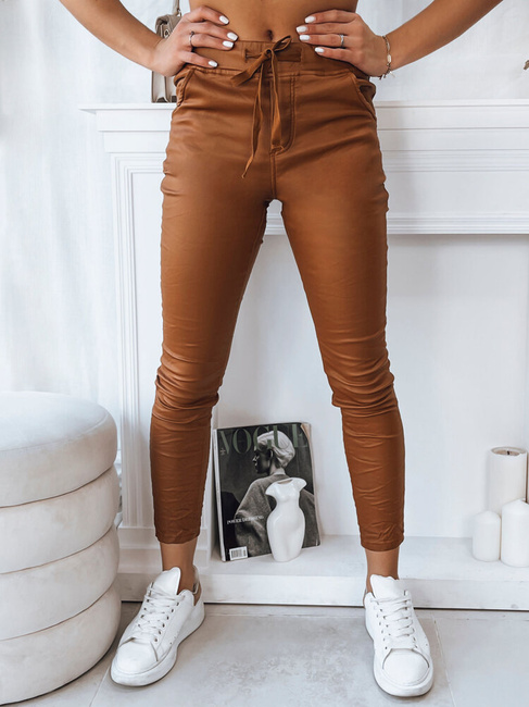 Damen Waxhose LIZZY Farbe Camel DSTREET UY1779
