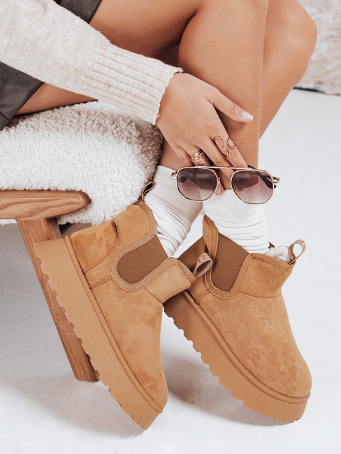 Damen Plateau-Schneestiefel Wildleder camel Dstreet ZY1182