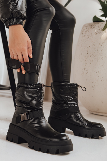 Damen Trapper Stiefel schwarz Dstreet ZY1299