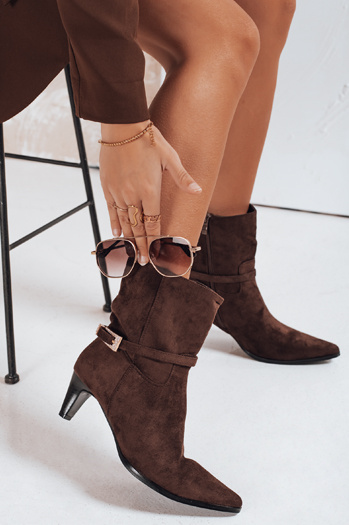 Braune Damenstiefel aus Wildleder Dstreet ZY1207