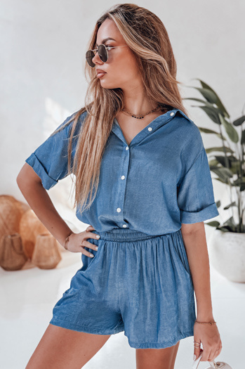 Marineblaue