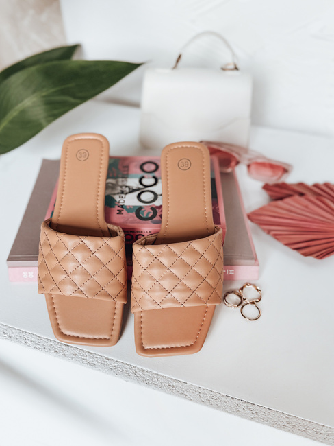Damen SATELIVA Flip-Flops beige Dstreet ZY0972