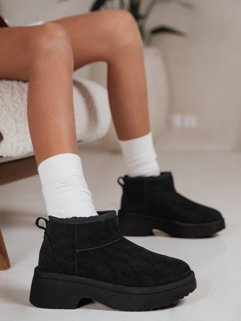 Damen Schneestiefel mit dicker Sohle schwarz Dstreet ZY1284