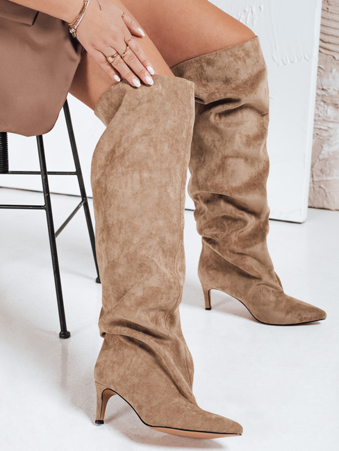 Damenstiefel mit Crinkle Schaft beige Wildleder Dstreet ZY1100