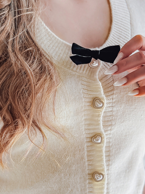 Kurzer Damen-Pullover mit Schleife LAMURE ecru Dstreet MY2474