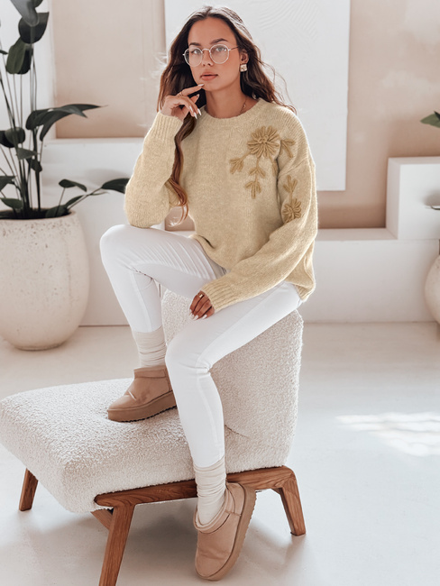 Damenpullover mit Blumenapplikation GIRLHERBAL creme Dstreet MY2546