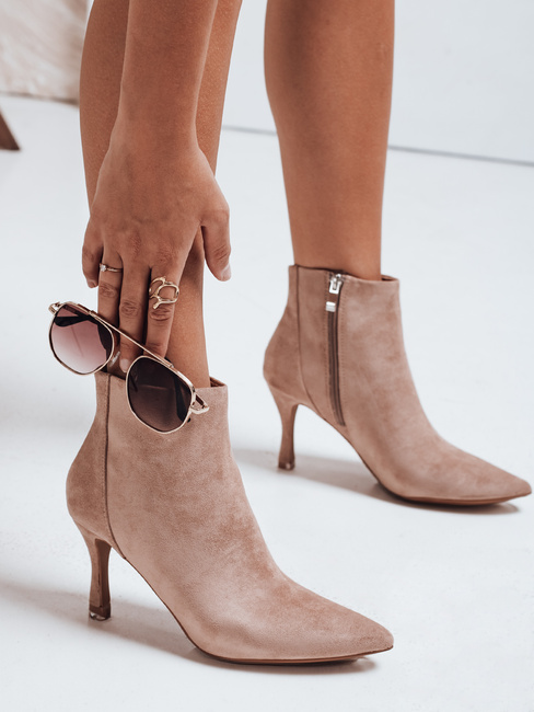 Beige Wildlederstiefel mit Absatz Dstreet ZY1031