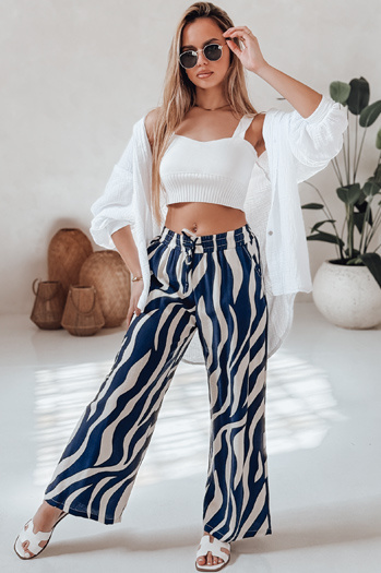 Gestreifte Damenhose mit weitem Bein ZEBRAVIBE navy blau und beige Dstreet UY2654