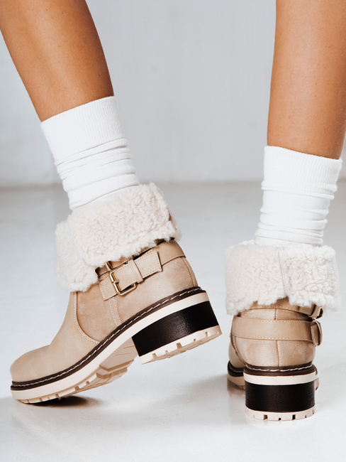 Damenstiefel mit Schafsfell beige Dstreet ZY1249