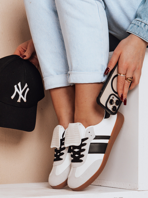 Damen sportliche Turnschuhe SNIKAR weiß Dstreet ZY0644