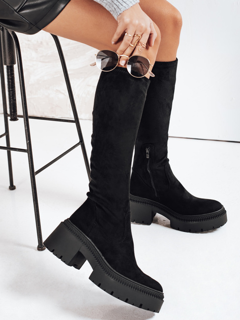 Damen Wildlederstiefel mit dicker Sohle schwarz Dstreet ZY1210