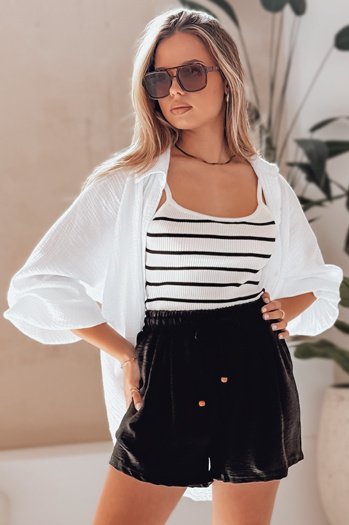 Damen SUMMER TRIP Stoffshorts schwarz Dstreet SY0433