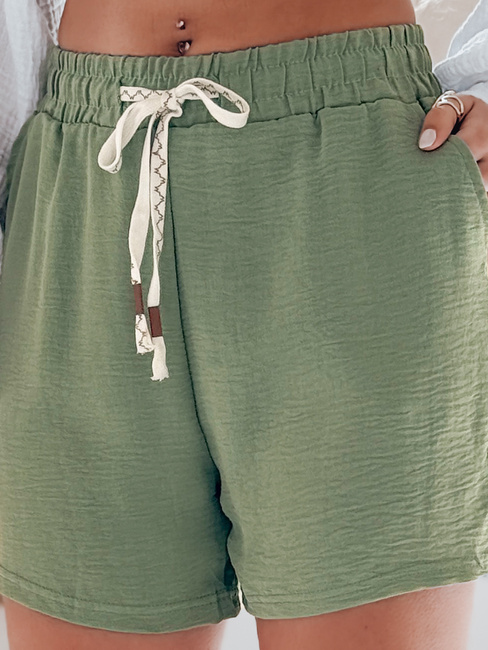 Damen-Shorts NOT TOMORROW grün Dstreet SY0448