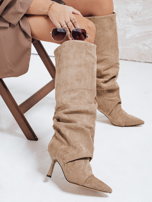 Damenstiefel mit Crinkle Schaft auf Stilettoabsatz beige Dstreet ZY1121